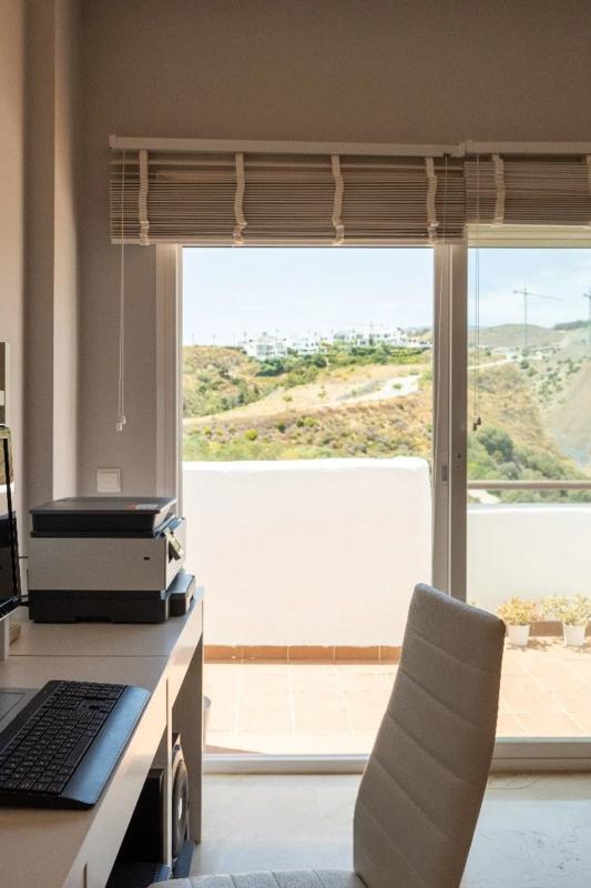 Venta de piso en Calle Montejaque, 1, 29680 Estepona, Málaga, Estepona
 photo 4