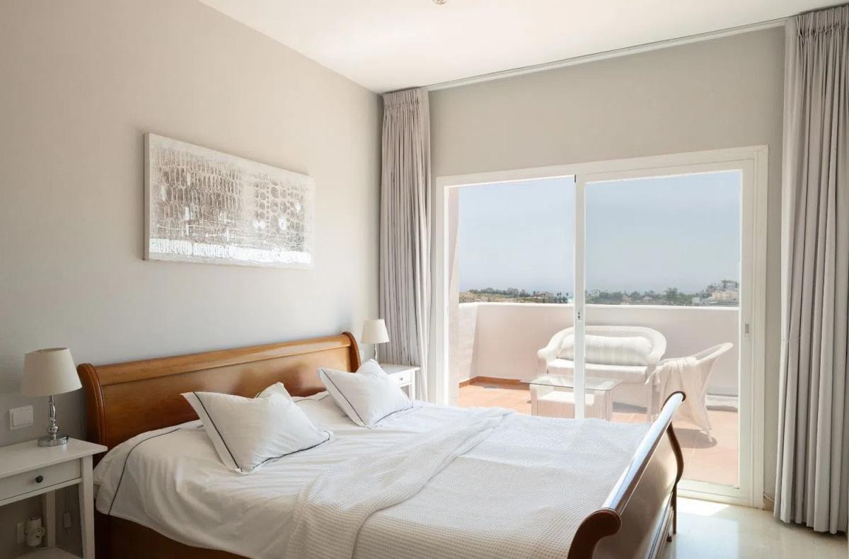 Venta de piso en Calle Montejaque, 1, 29680 Estepona, Málaga, Estepona
 photo 5