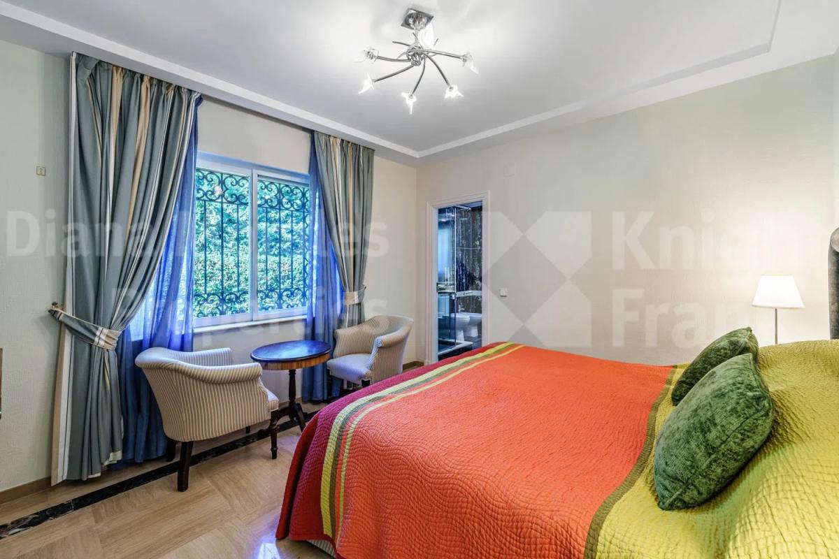 Venta de chalet independiente en Barrio Paraiso-Barronal, Estepona
photo 5