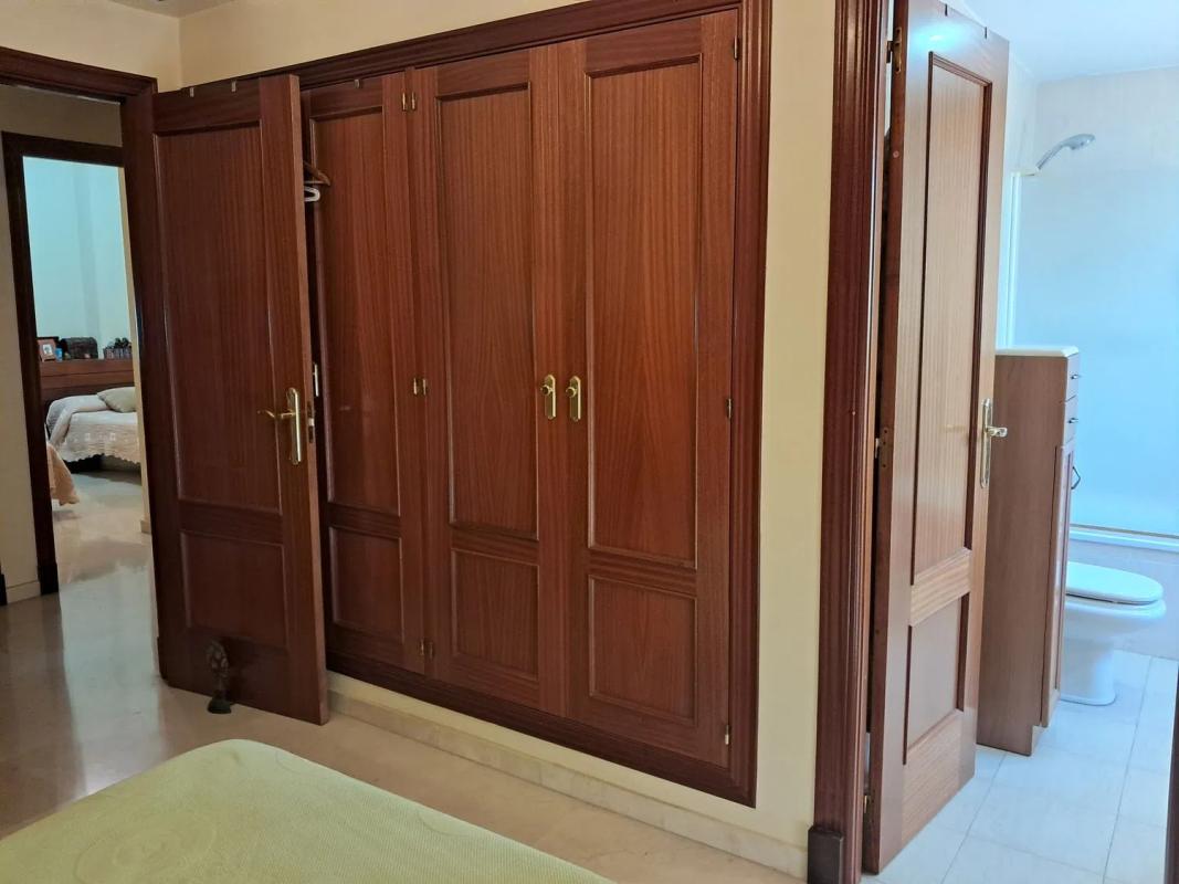 Продажа отдельного шале в  Barrio Centro, Эстепона photo 5