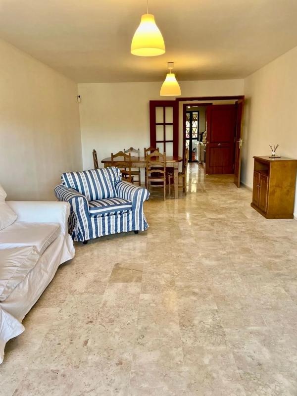 Venta de piso en Calle Colmenar, 50, Estepona
 photo 2