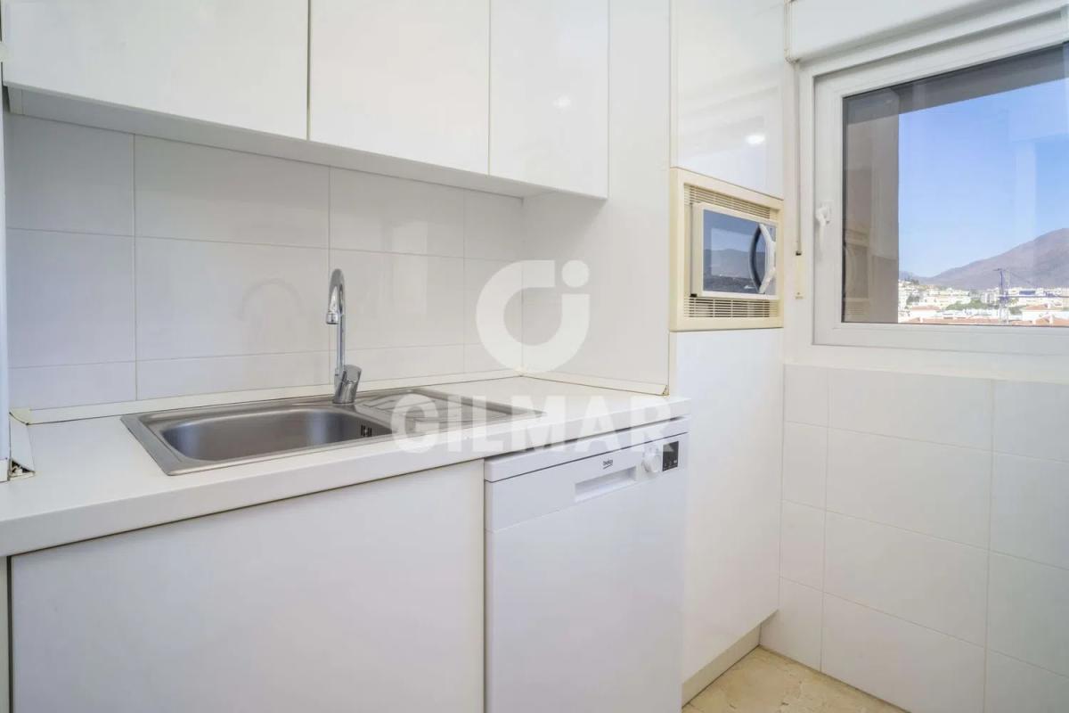 Venta de piso en Avenida españa, Estepona
photo 4