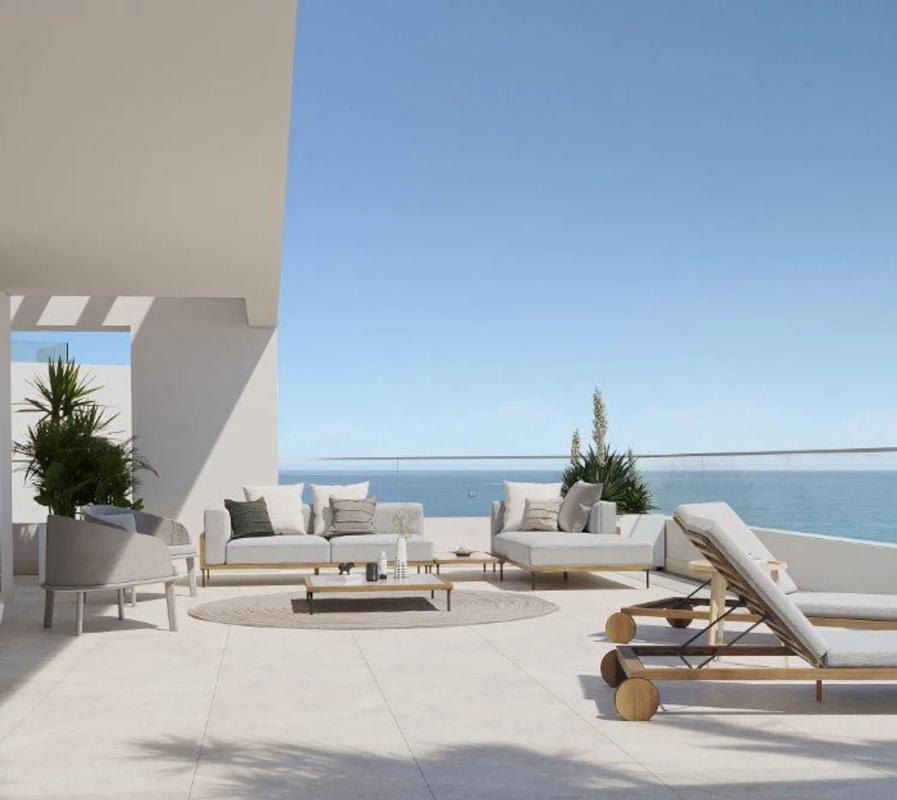 Penthouse sale in Calle Merión, Estepona photo 1