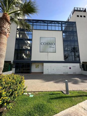 Mieszkanie na sprzedaż w Avenida del Pirata, 2, Estepona photo 1