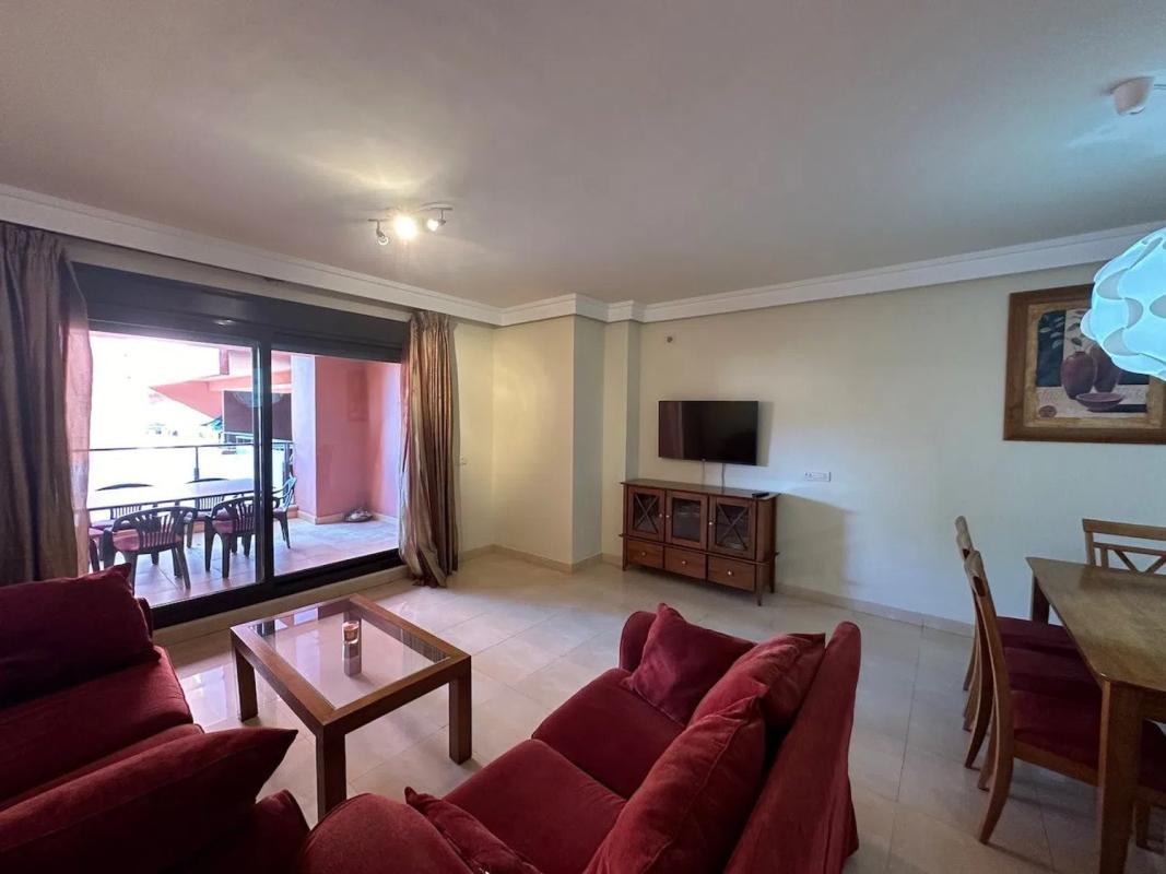 Venta de piso en Barrio Guadalmansa, Estepona
photo 2