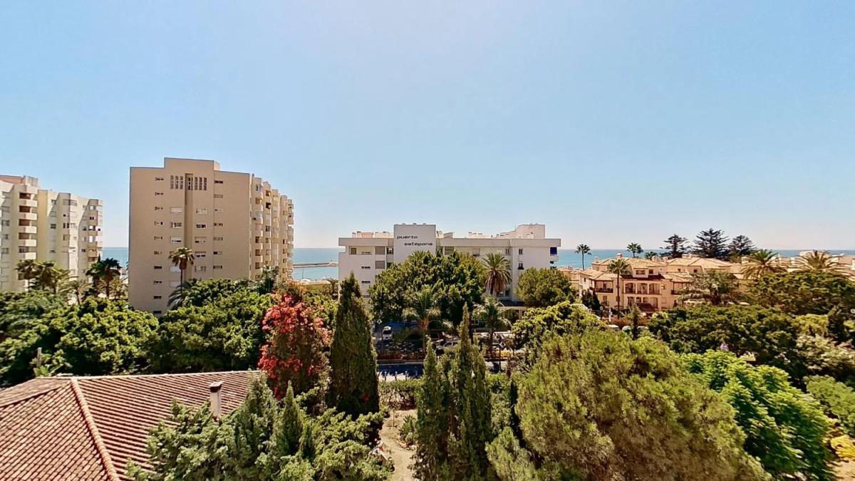 Venta de piso en Calle Kai Alde, 1, Estepona
photo 2