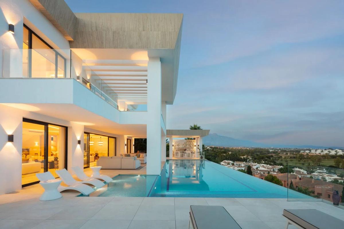Venta de chalet independiente en Barrio Paraiso-Barronal, Estepona
 photo 5
