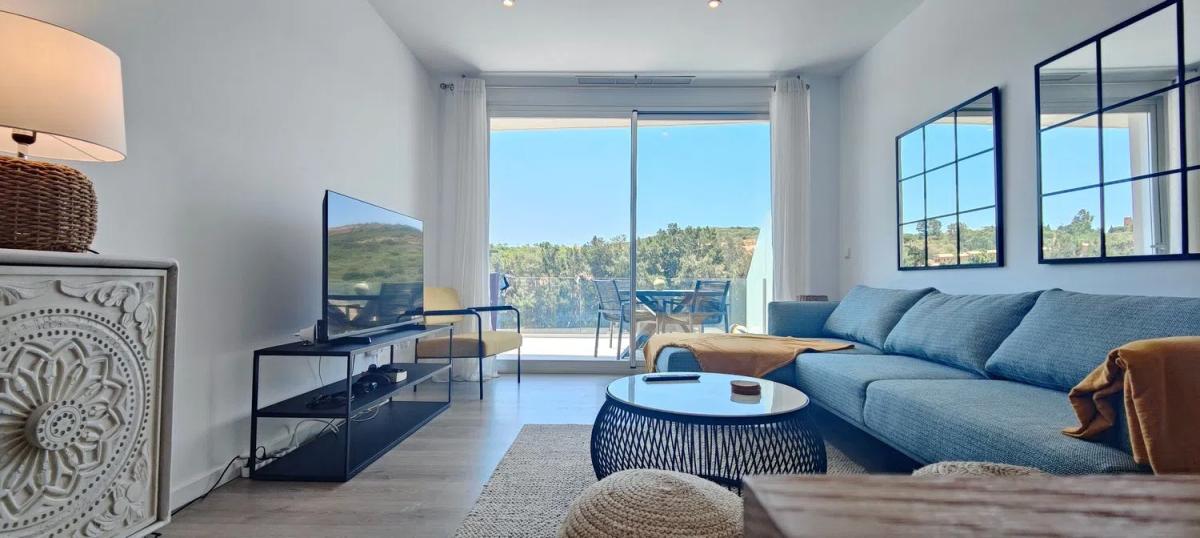 Sale of apartment in Calle Copa Ryder, 26, Estepona
 photo 2