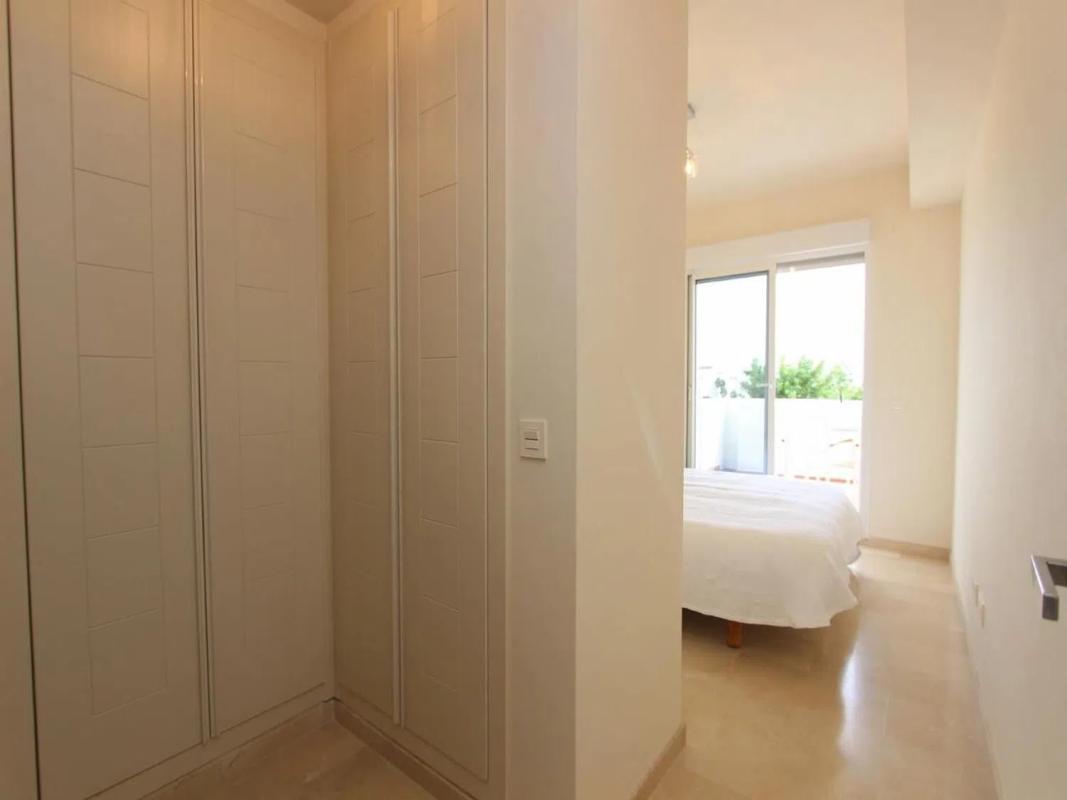 Sprzedaż mieszkania w Calle Villa Borghese, 408, Estepona
 photo 3