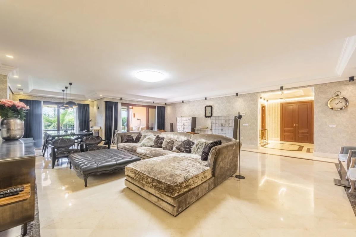Sale of apartment in Barrio Kempinski, Estepona
 photo 3