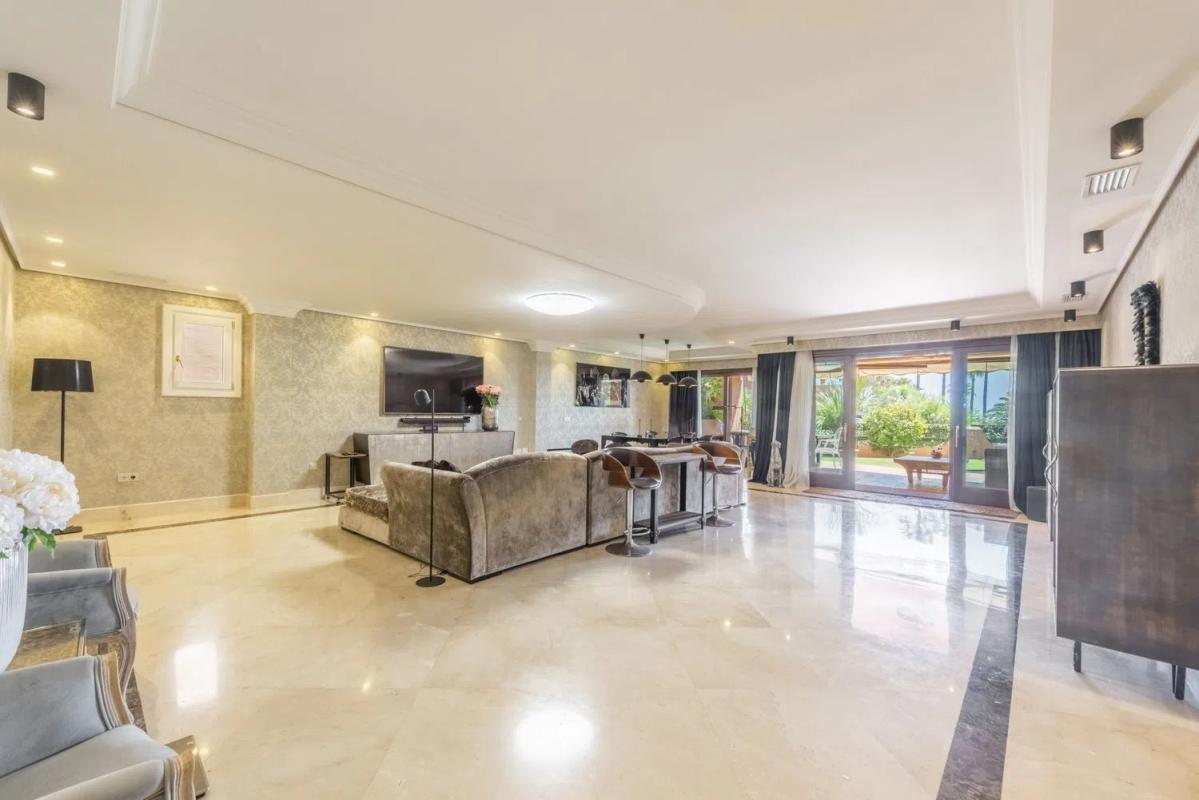 Sale of apartment in Barrio Kempinski, Estepona
 photo 4