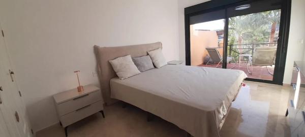 Apartment for sale in  Urbanización Dos Hermanas II, Estepona photo 3