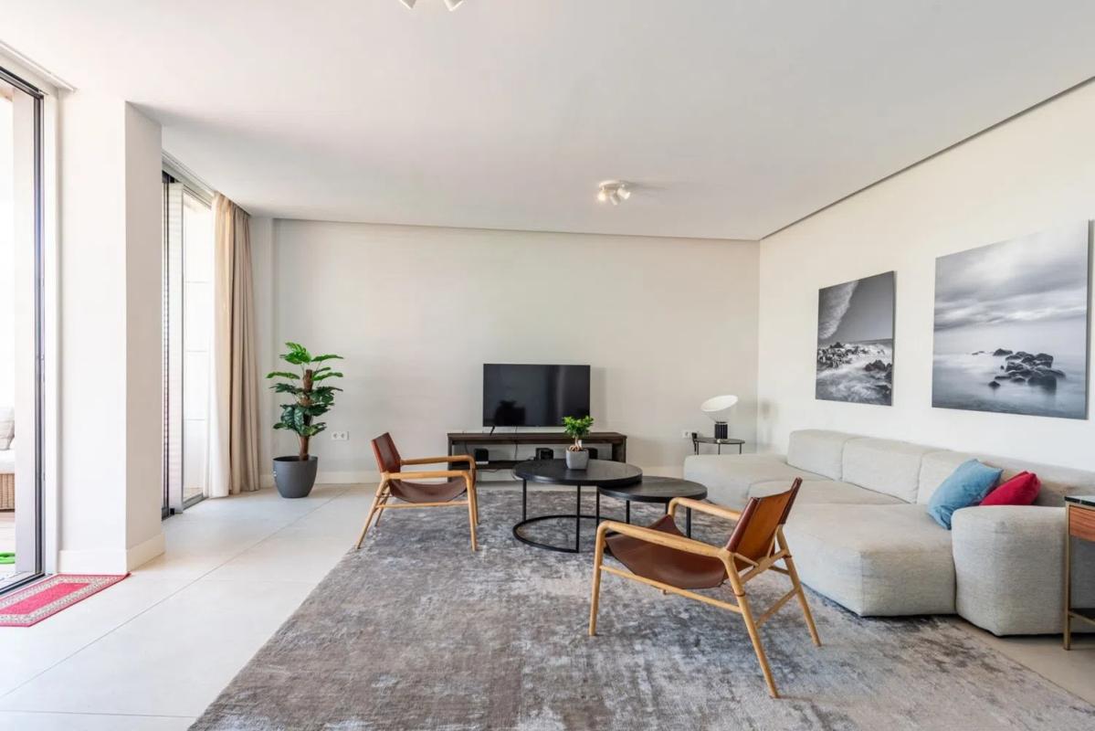 Venta de piso en The Edge, Estepona
 photo 2