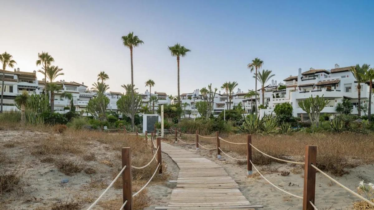 Venta de piso en Urbanizacion Paraiso Hills Pueblo Mediterraneo, Estepona
photo 2