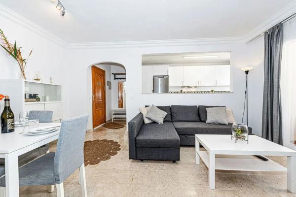 Продажа квартиры в  Calle Virgen del Naranjo, Эстепона photo 4