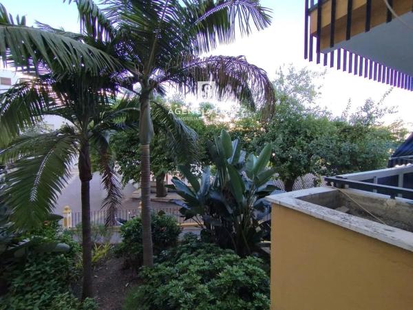 Mieszkanie na sprzedaż w Barrio Zona Calvario, Estepona photo 1