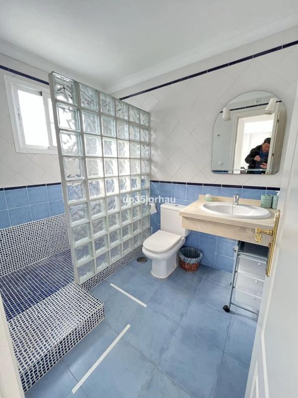 Продажа отдельного шале в Calle del Naranjo, Эстепона photo 5