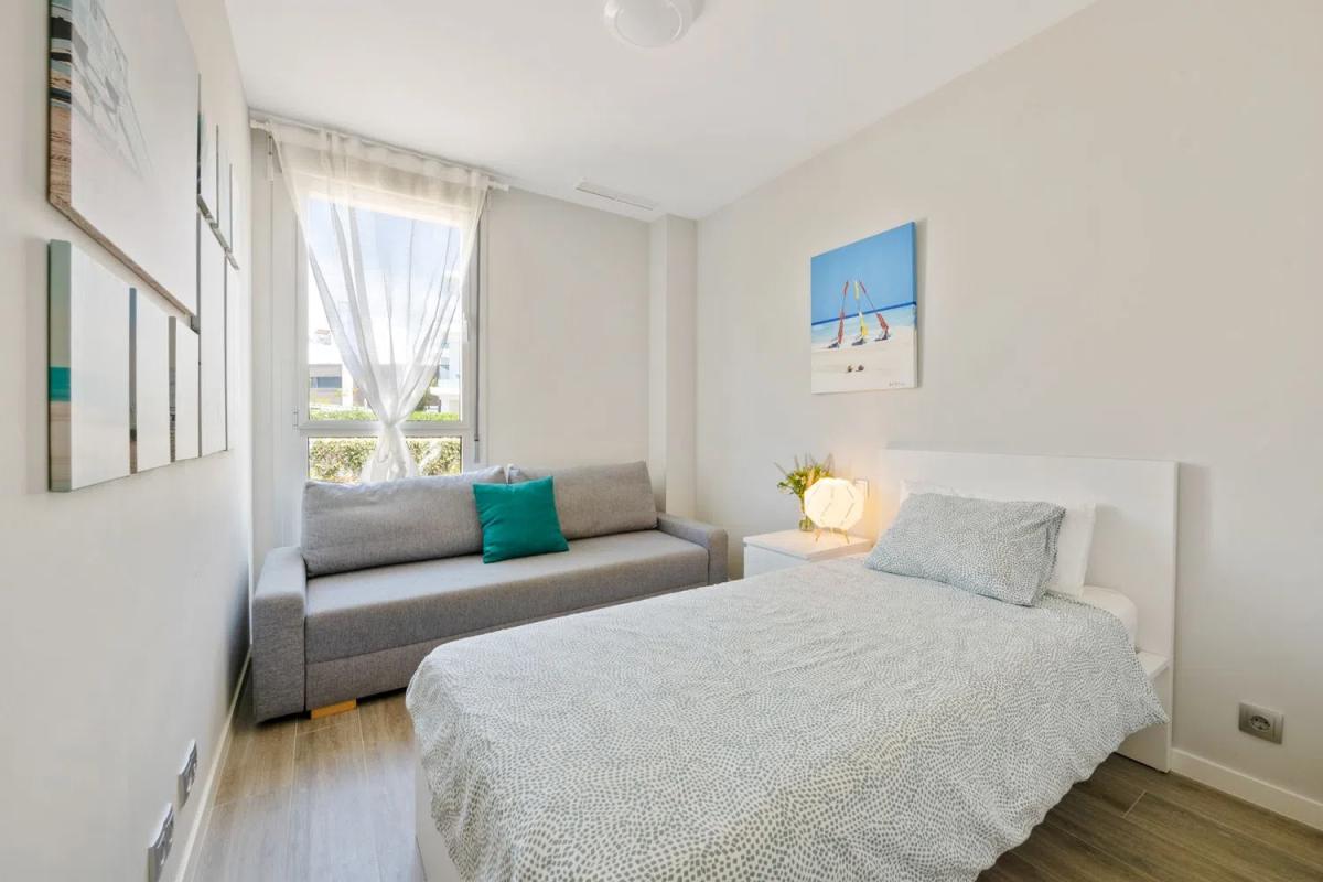 Penthouse sale in Calle Padre Luis Garcia Cerezo, 6, Estepona photo 3
