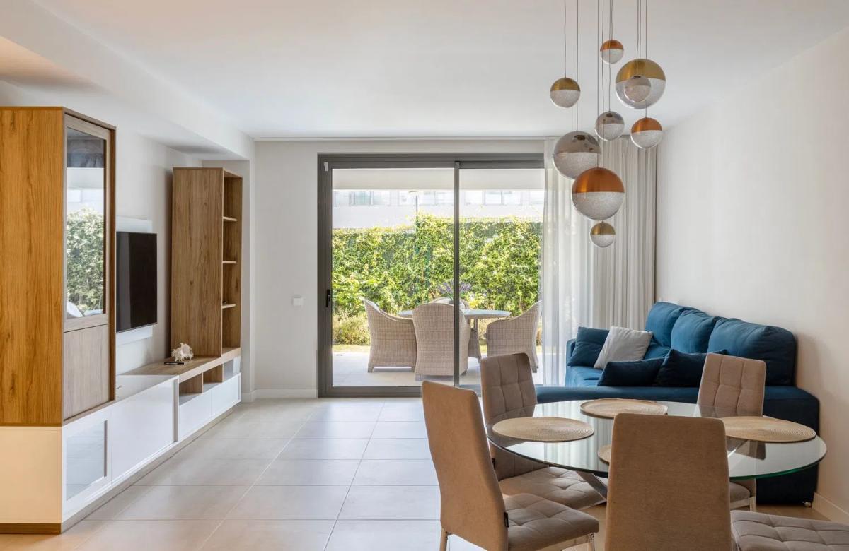 Venta de piso en Calle los Avellanos, 14, Estepona
photo 1