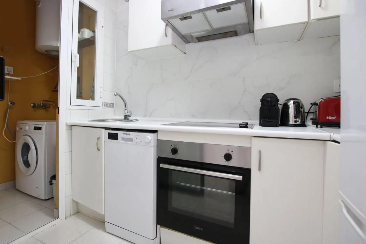 Venta de piso en Avenida de los Andaluces, 1, Estepona
photo 3