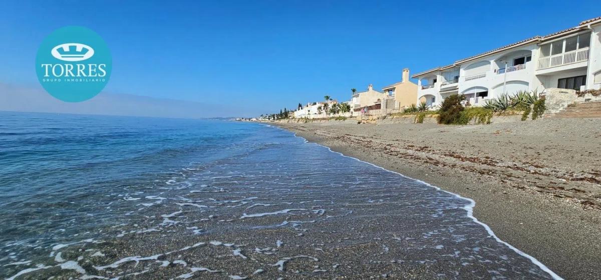 Sprzedaż niezależnego domku jednorodzinnego w  Calle Miami, Estepona photo 3