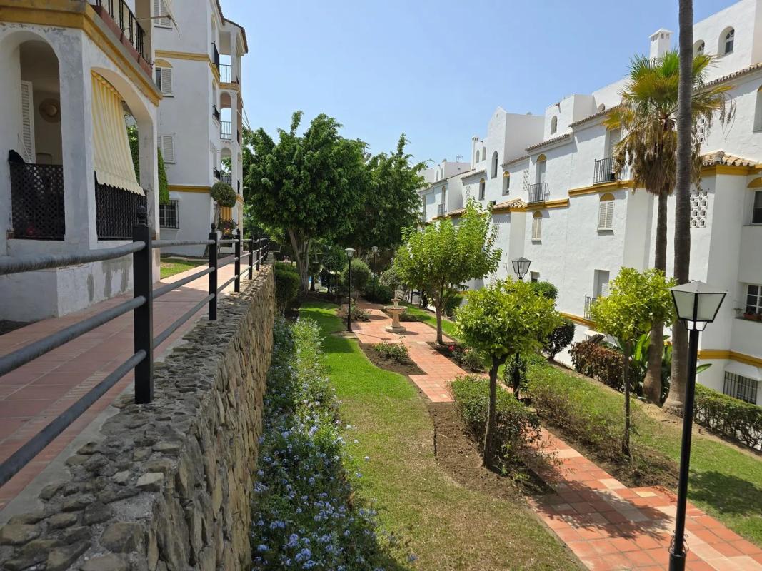 Sale of apartment in Atalaya del golf, Estepona
photo 5