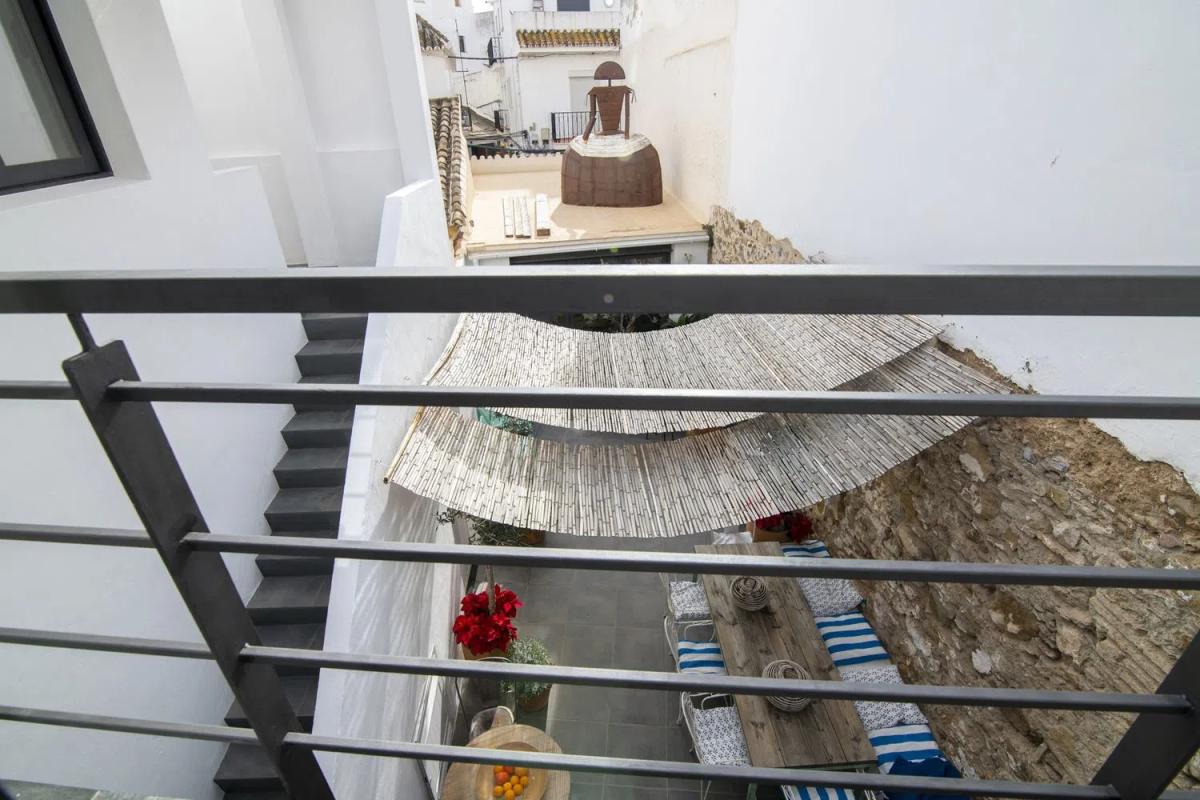 Продажа отдельного шале в  Calle San Antonio, Эстепона photo 4
