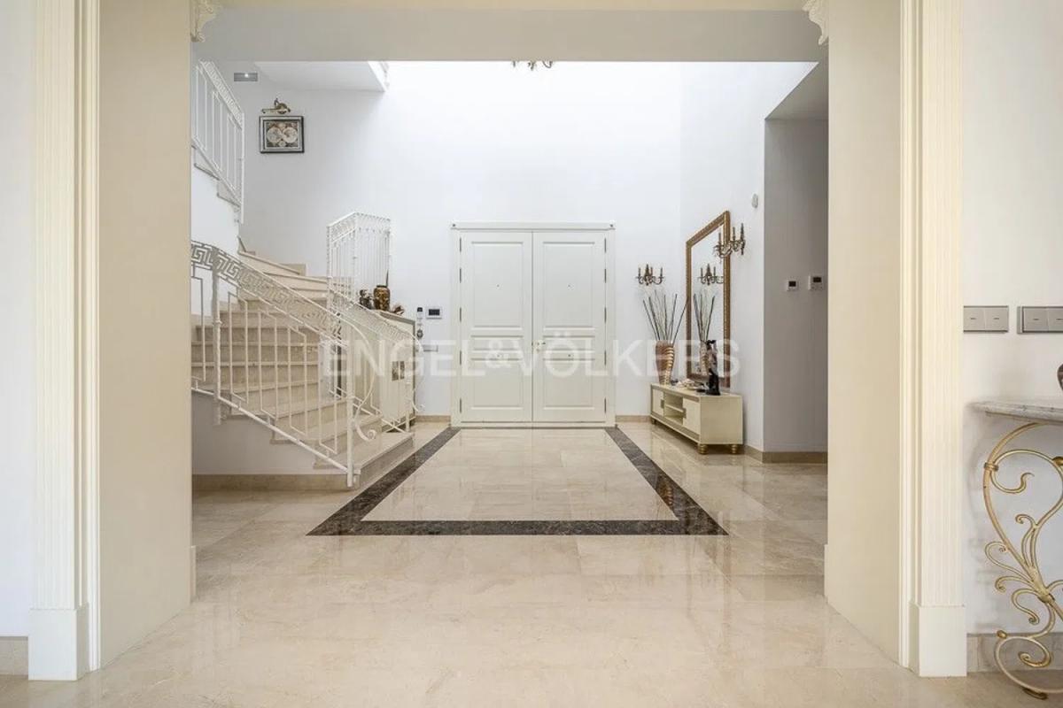 Продажа отдельного шале в Calle Murcia, Эстепона photo 3