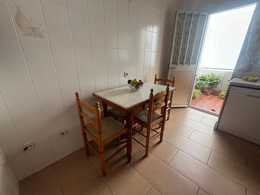 Sprzedaż niezależnego domku jednorodzinnego w Calle Nueva s/n, Estepona photo 4
