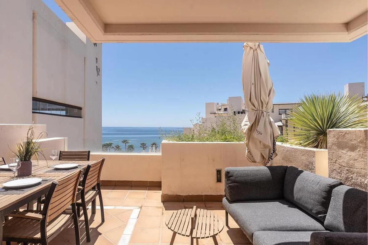 Venta de ático en  Barrio Centro, Estepona photo 2
