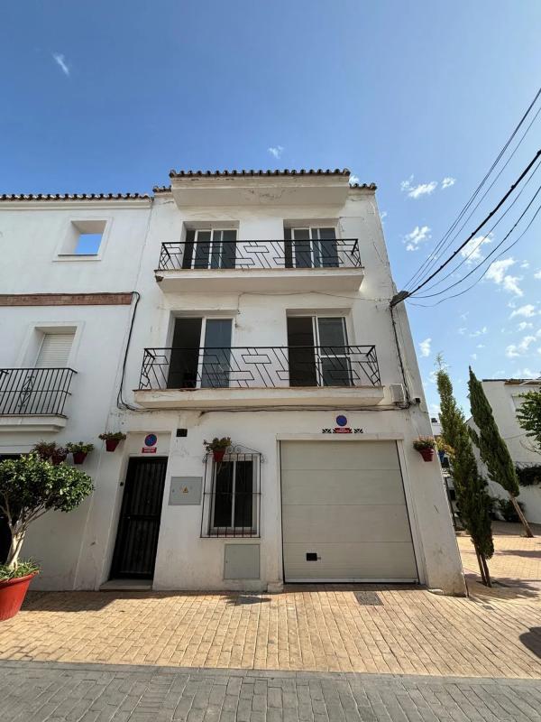 Venta de chalet independiente en Calle Extremadura, 21, Estepona
photo 1