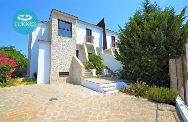 Коттедж на продажу в  Calle Flaminio, Эстепона photo 2