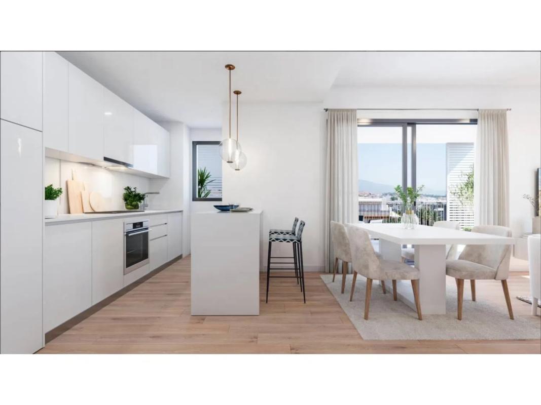 Venta de piso en Calle Carlos Cano, Estepona
 photo 2