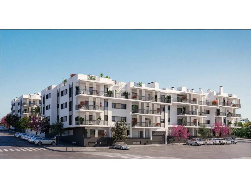 Venta de piso en Calle Carlos Cano, Estepona
 photo 3