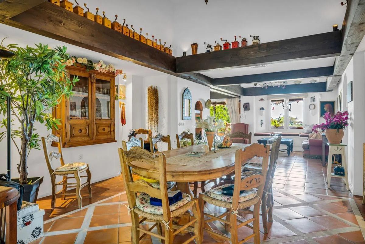 Sprzedaż niezależnego domku jednorodzinnego w  Torrevigia, Estepona photo 4