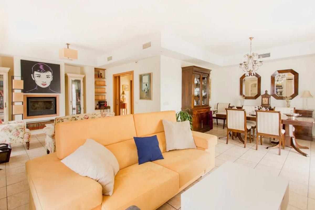 Venta de chalet independiente en Barrio Centro, Estepona
 photo 3