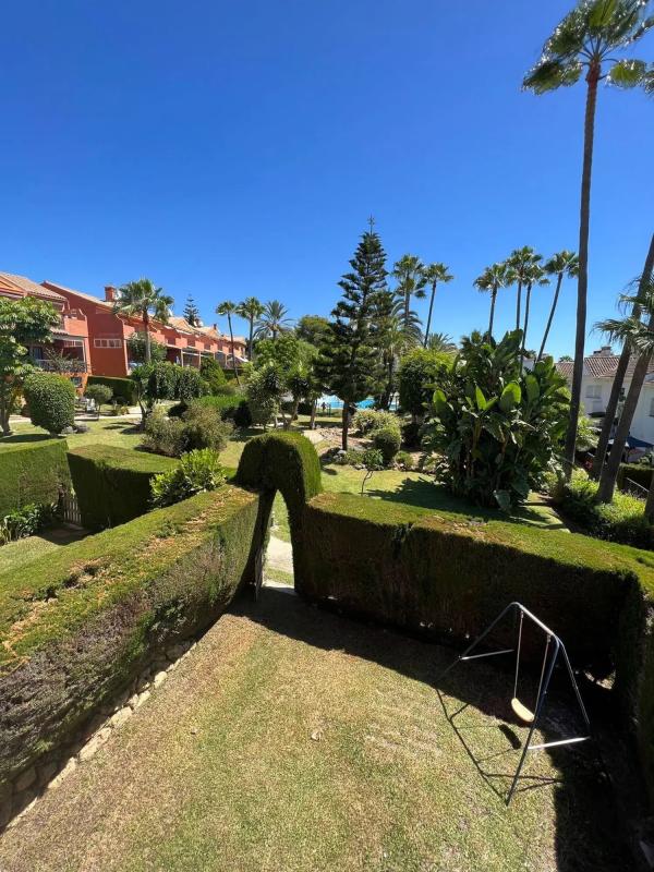 Venta de chalet independiente en Barrio Nueva Atalaya, Estepona
photo 2
