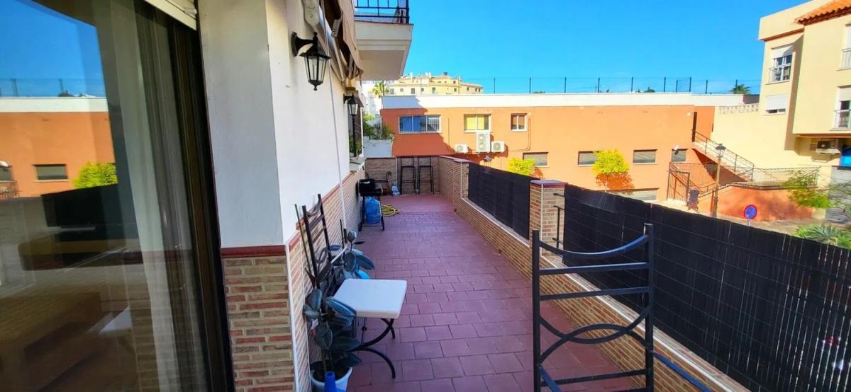 Продажа отдельного шале в  Barrio Huerta Nueva, Эстепона photo 4
