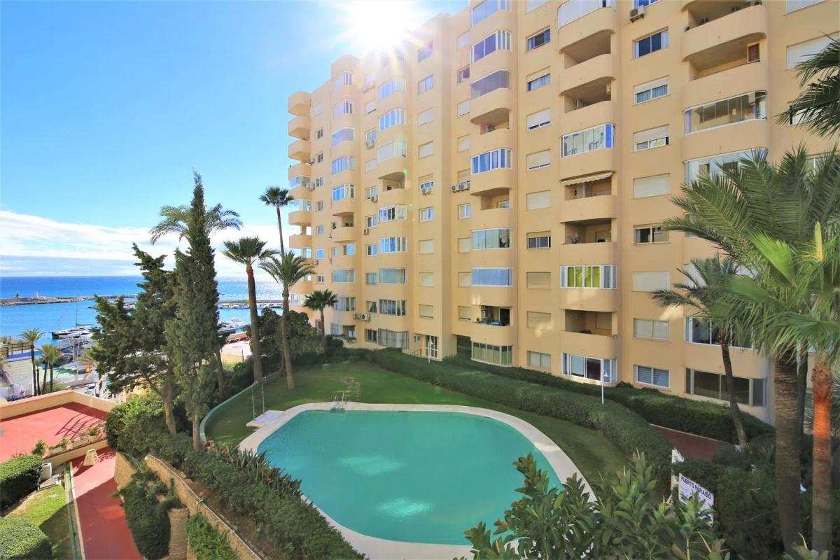 Продажа квартиры на Avenida del Carmen, Эстепона
 photo 2