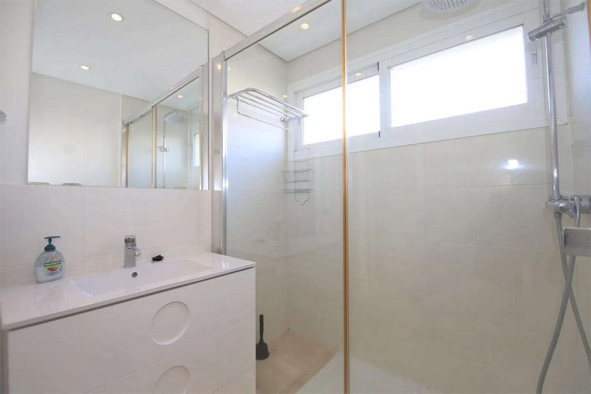 Продажа квартиры на Avenida del Carmen, Эстепона
 photo 4