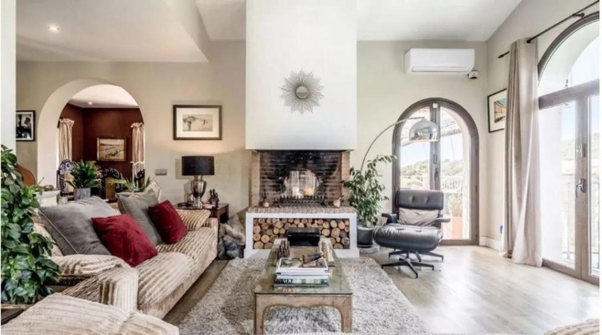 Sprzedaż niezależnego domku jednorodzinnego w  Barrio Las Lomas, Estepona photo 2