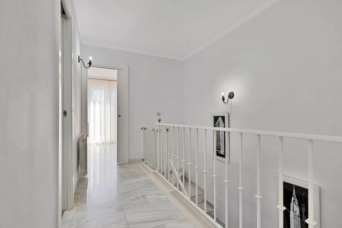 Продажа отдельного шале в Urbanización Pernet, Эстепона photo 4