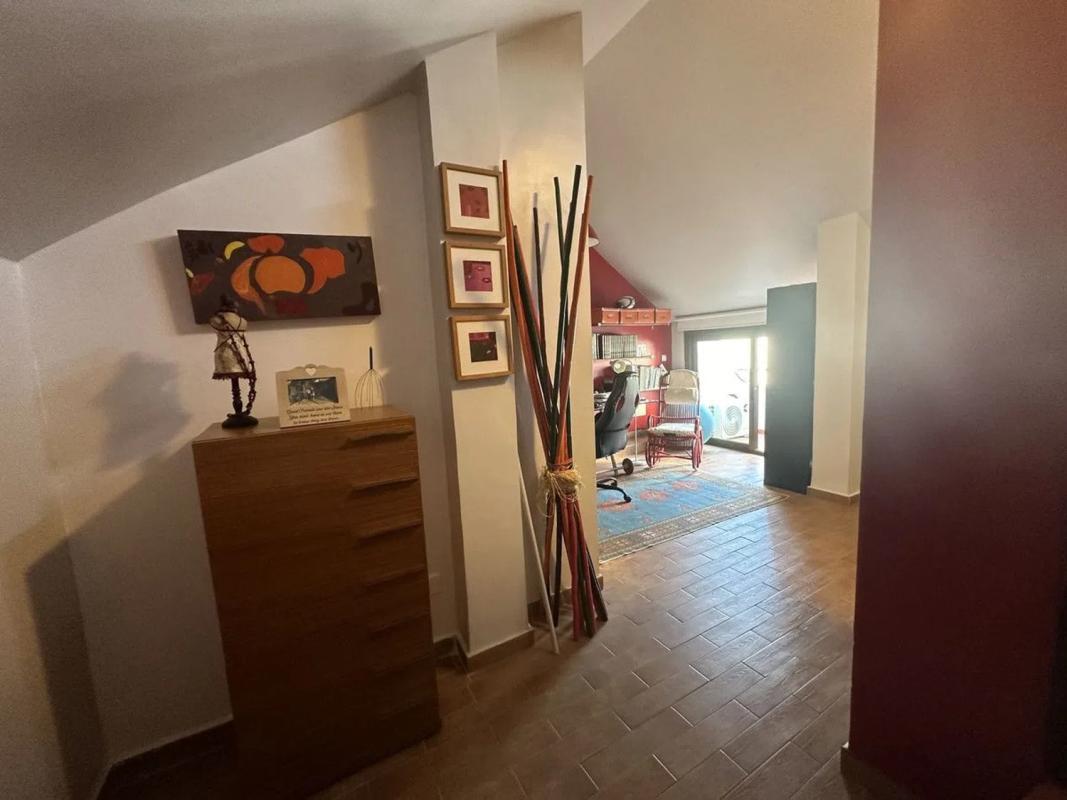 Продажа отдельного шале в  Calle Principe Felipe, Эстепона photo 4