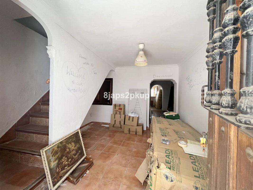 Sprzedaż niezależnego domku jednorodzinnego w  Barrio Bel-Air, Estepona photo 2