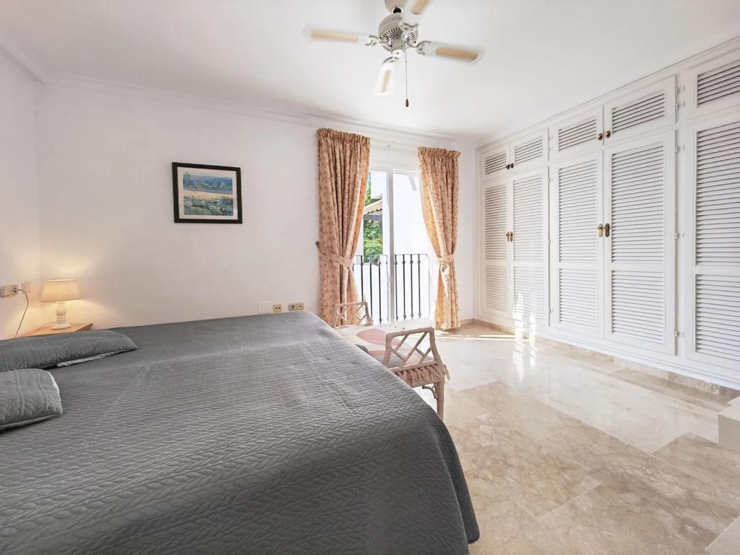 Sprzedaż mieszkania w Barrio Paraiso-Barronal, Estepona
 photo 5