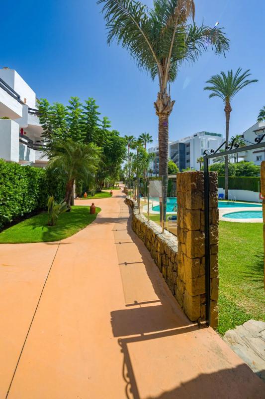 Sprzedaż mieszkania w Barrio Villacana - Costalita - Saladillo, Estepona
photo 5