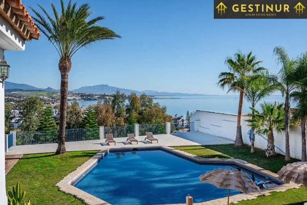 Wolnostojąca willa na sprzedaż w  Bahía dorada, 9, Estepona photo 2