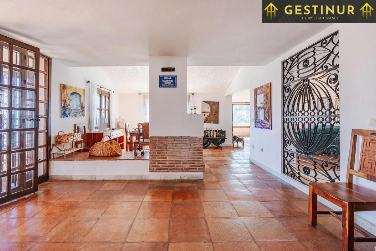 Sale of independent chalet in Bahía dorada, 9, Estepona
 photo 3
