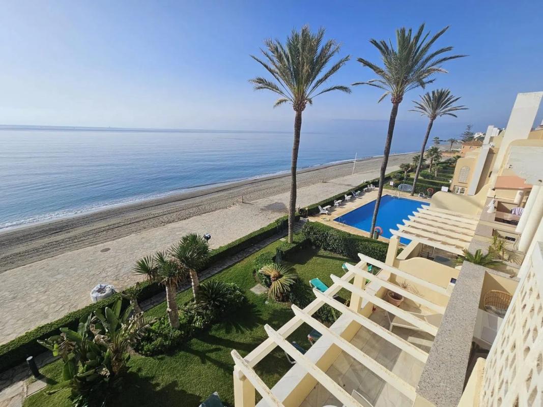 Venta de ático en  Calle Costa de Marbella s/n, Estepona photo 5