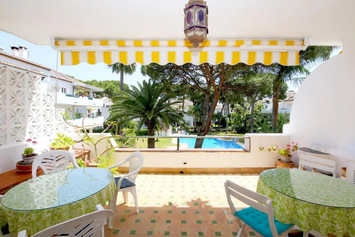 Sale of apartment in Calle Andalucía, Estepona
photo 2